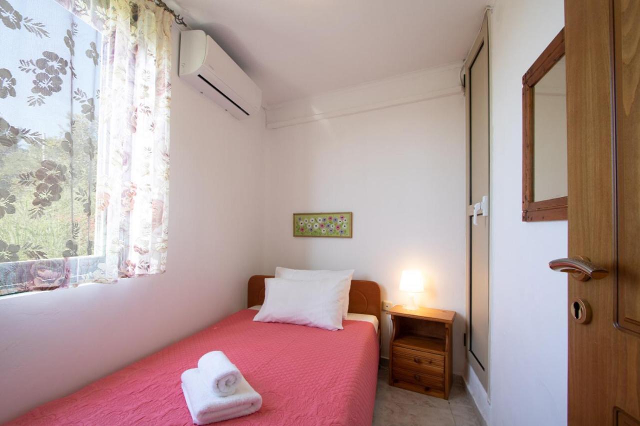 Golden Key Villas Chrissi Akti Chania Exterior foto