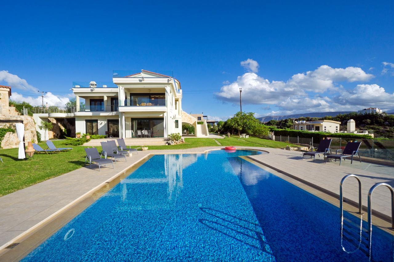 Golden Key Villas Chrissi Akti Chania Exterior foto