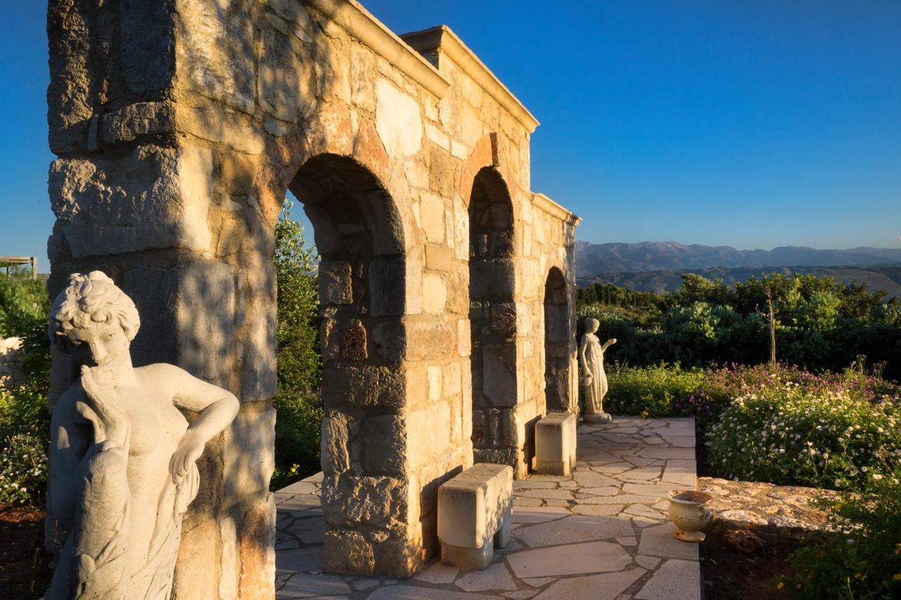 Golden Key Villas Chrissi Akti Chania Exterior foto